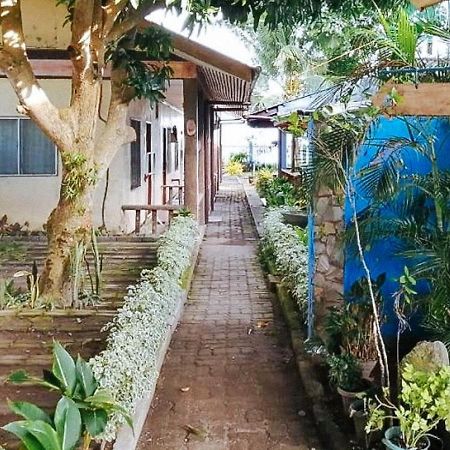 Reddoorz At July'S Haven Seaside Pension Camiguin Mambajao Exterior photo